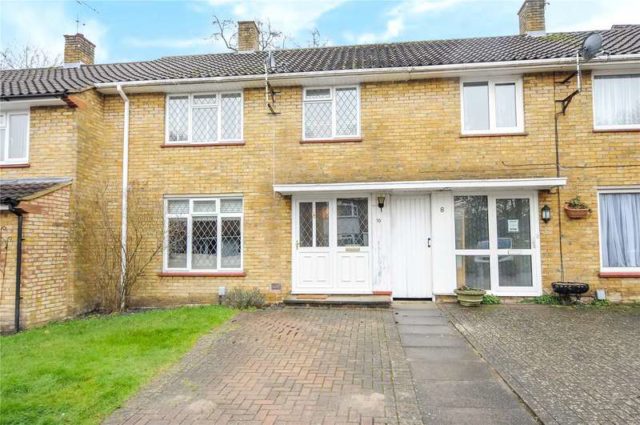  Image of 3 bedroom Terraced house for sale in Jackson Close Bracknell RG12 at Easthampstead Bracknell Easthampstead, RG12 7JG